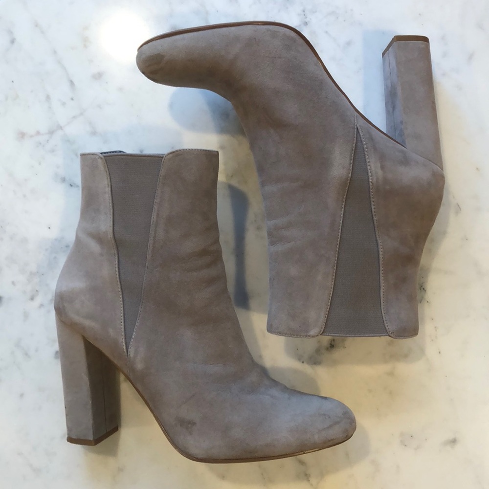 Steve Madden Effect block heel booties, size 9M